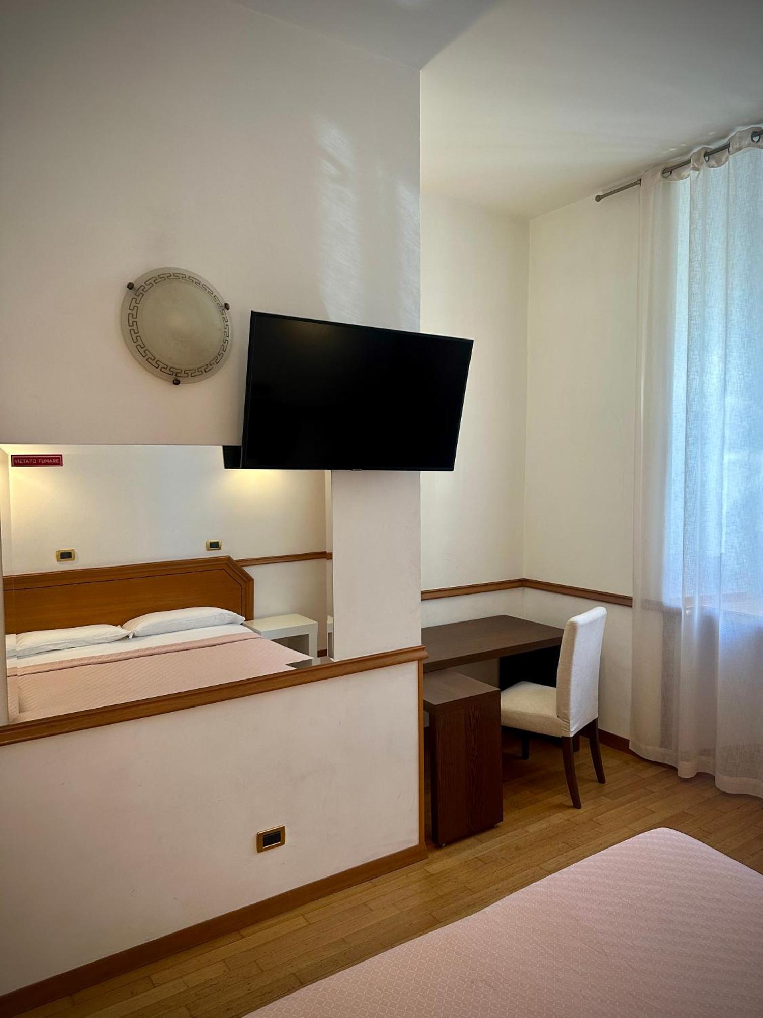 Green Hotel — Foto 1